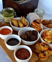 Durbanville-Hills-Tapas-and-Vine